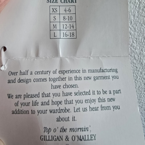 Gilligan & O'Malley White Pajama Top Short Sleeves - Picture 7 of 13